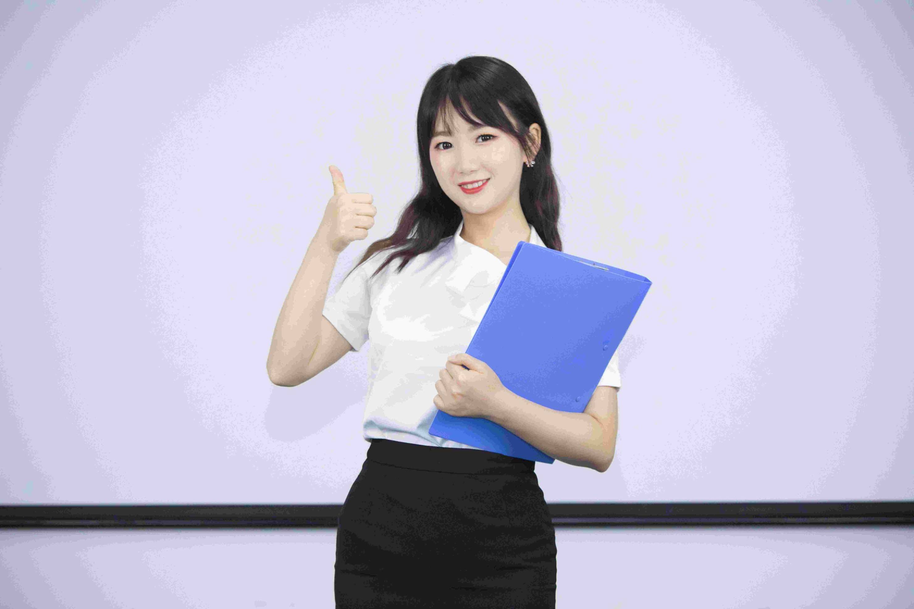 客服24小時(shí)在線服務(wù)