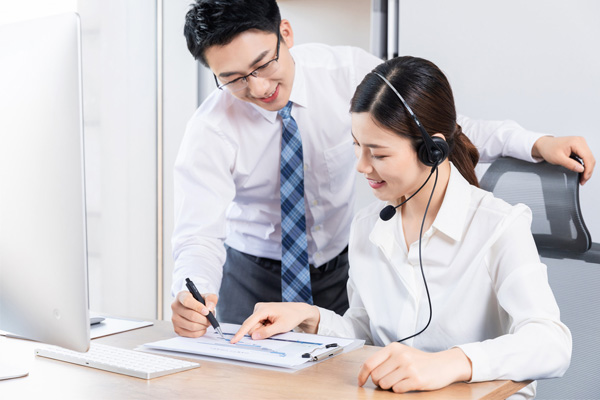 云呼叫中心為何成為中小企業(yè)標(biāo)配？