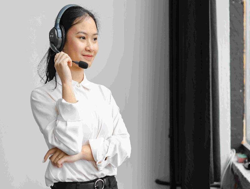 智能客服 2025：企業提升效率的必備利器，該如何選擇？?