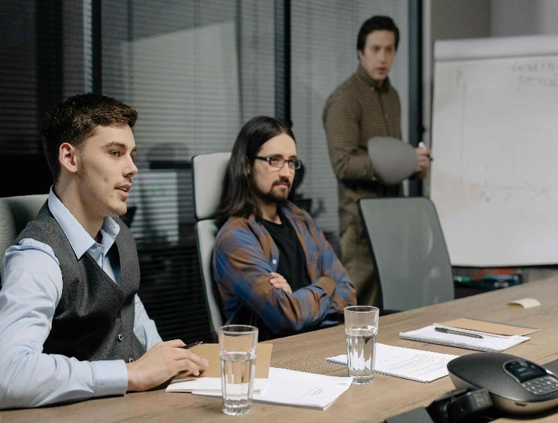 東南亞市場(chǎng)客服痛點(diǎn)揭秘：跨境企業(yè)如何搭建穩(wěn)定的多語(yǔ)種呼叫中心？