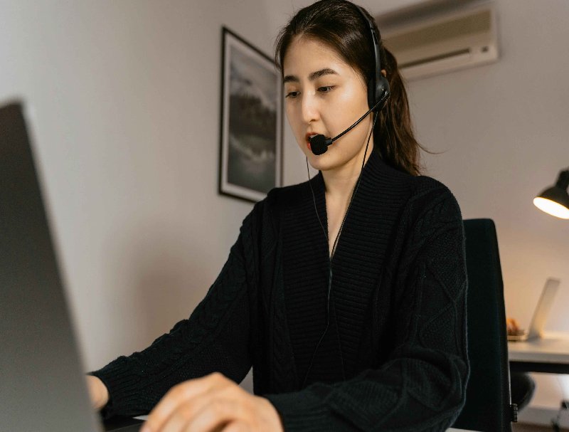 7×24小時智能應答：企業(yè)熱線服務的自動化與可用性延伸